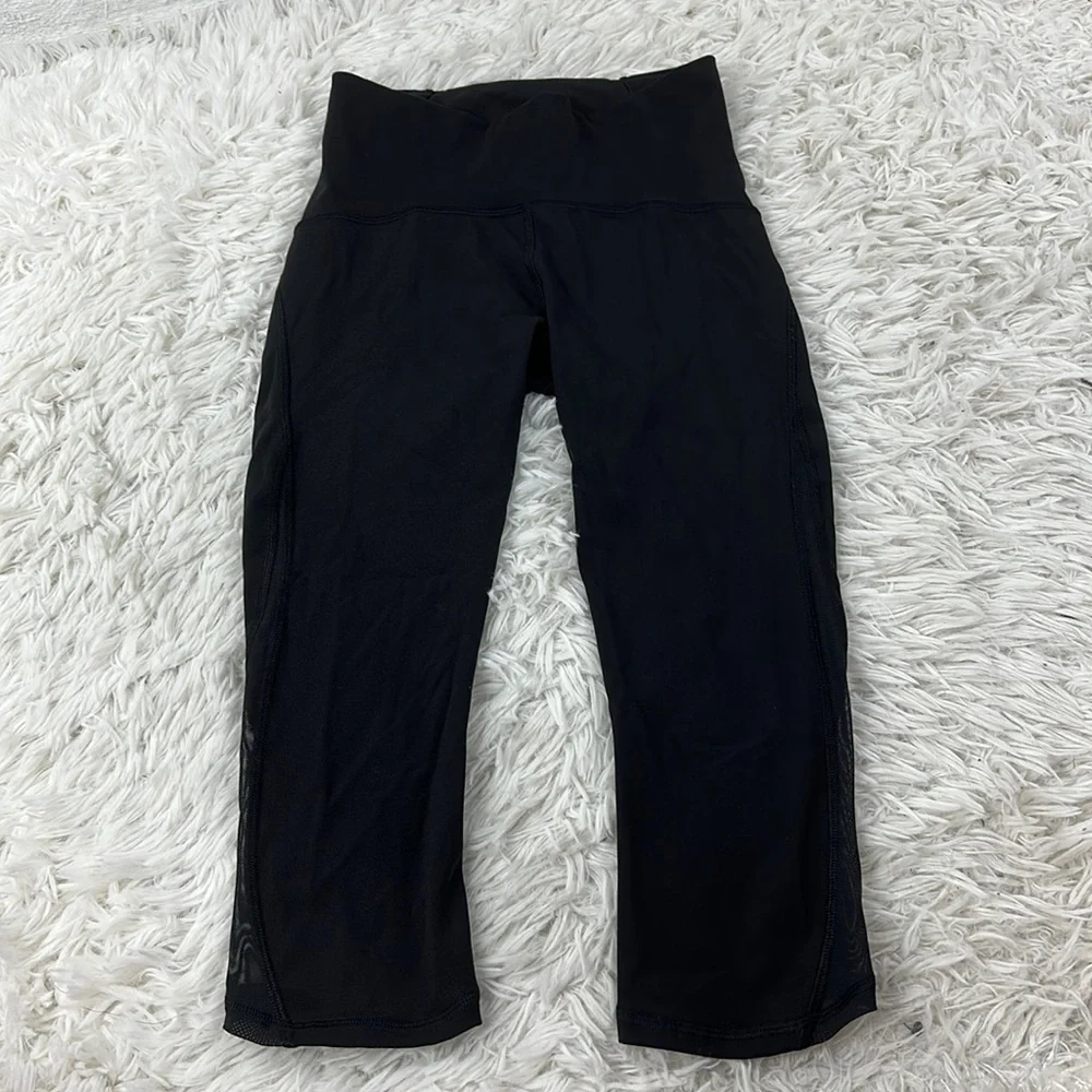 Lululemon Train Times Crop (17") Black - Picture 1 of 6